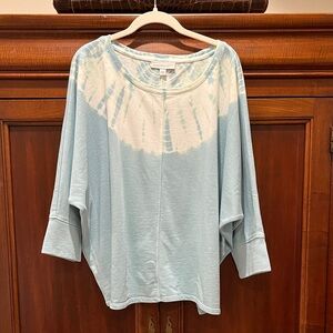 J. Jill Light Blue Tie-Dye Long Sleeve Top